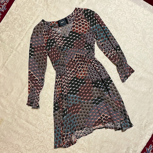 Anthropologie Maeve Monaco long sleeved dress size SP in a red and blue print. - Picture 3 of 9